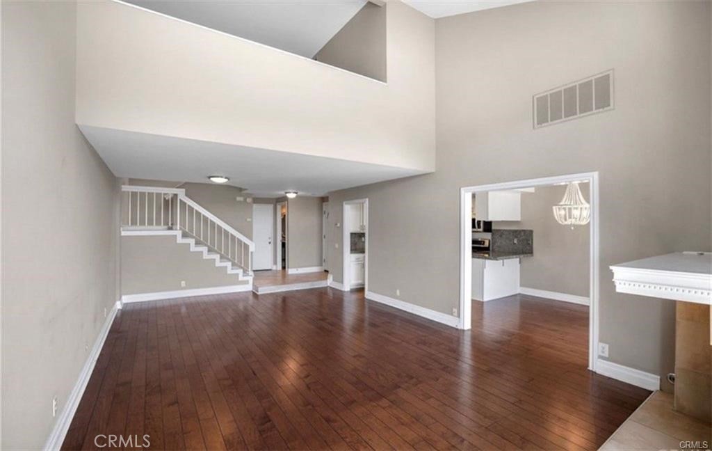 22122 Summit Hill Drive 10