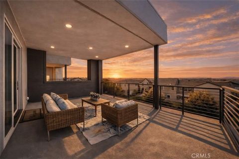 105 Chorus Irvine CA 92618