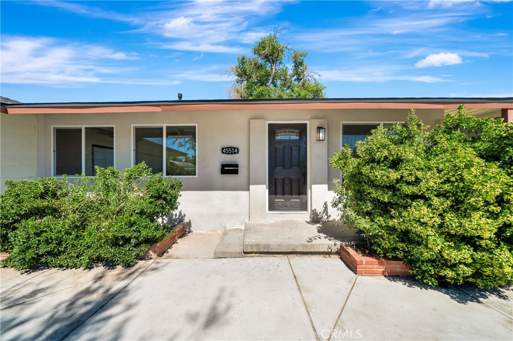 45514 11th Street W