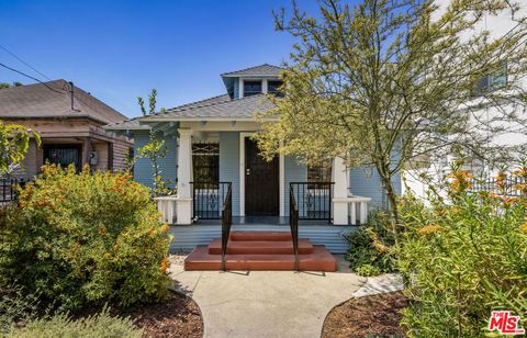 Photo of 430 E 30th Street, Los Angeles, CA 90011 (MLS # 26828963)