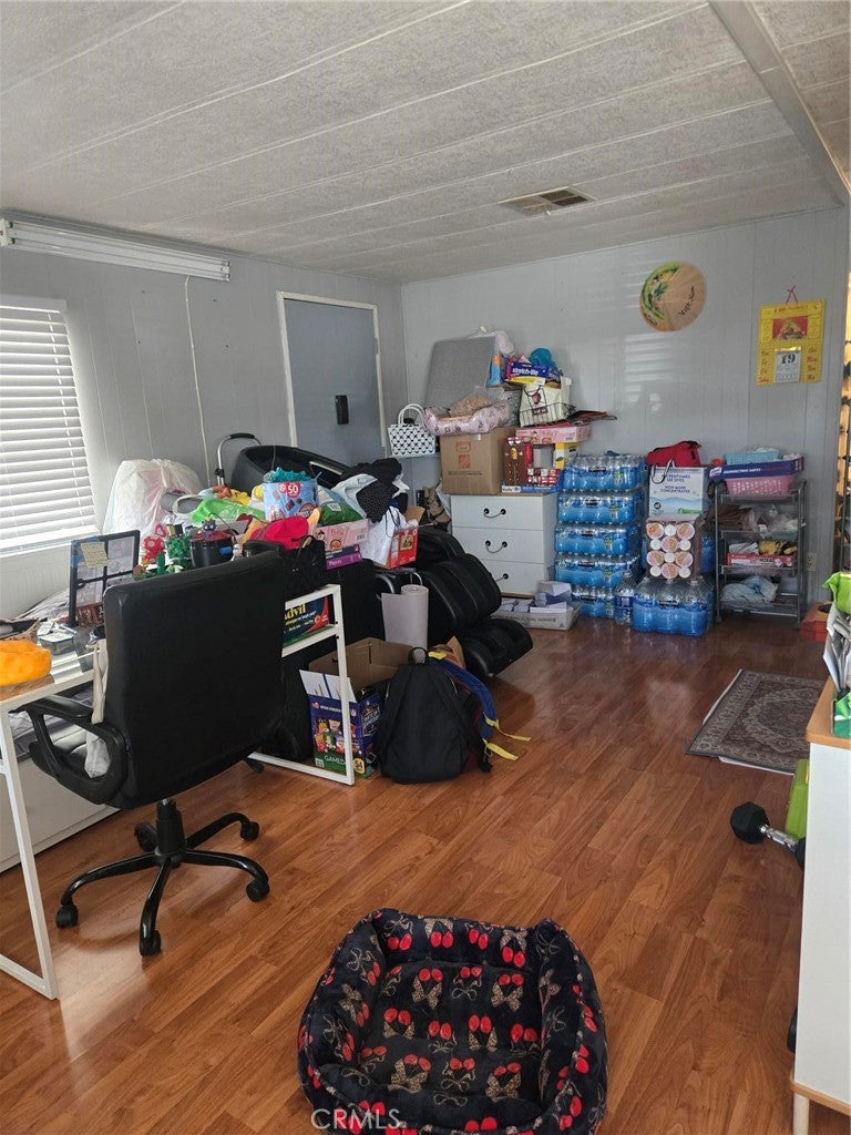 14352 Beach 23