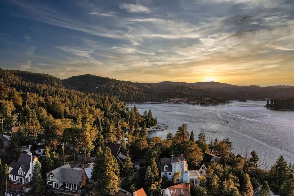 Arrowhead Woods (AWHW) - Residential