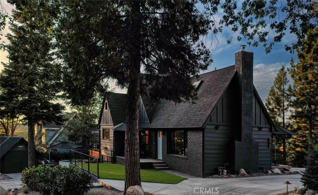 Arrowhead Woods (AWHW) - Residential