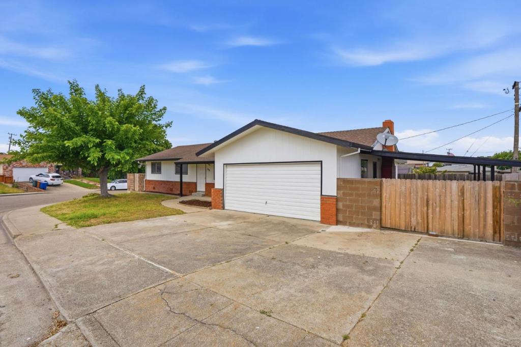 830 Morgan Lane