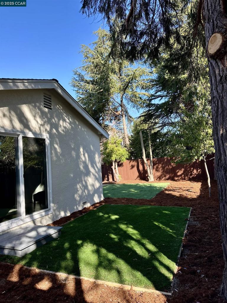 PINOLE VALLEY - Residential