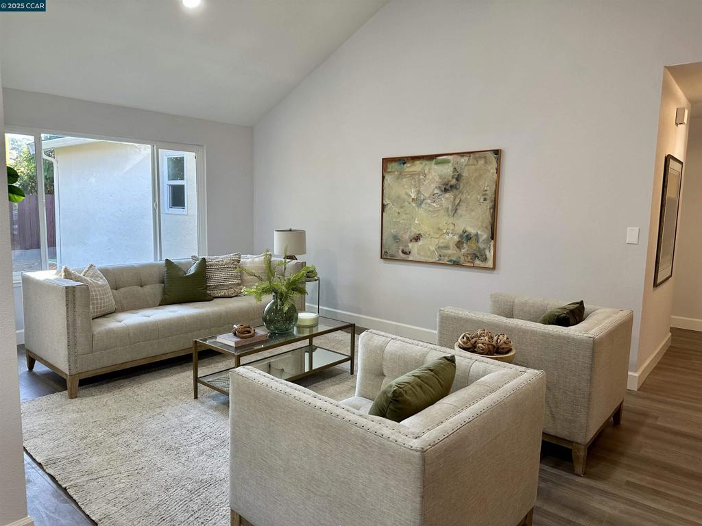 PINOLE VALLEY - Residential