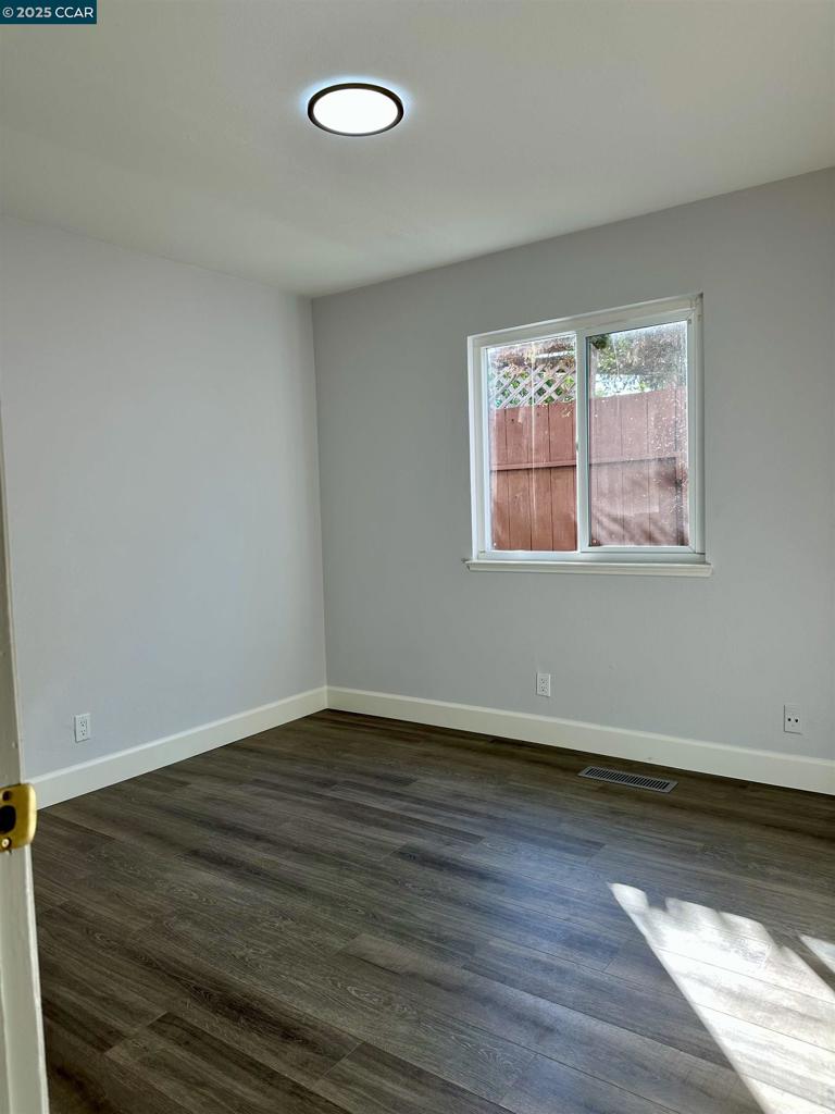 PINOLE VALLEY - Residential
