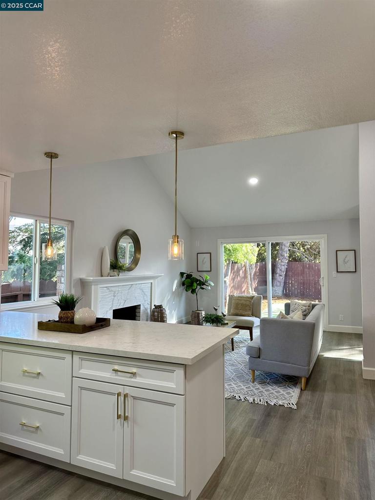 PINOLE VALLEY - Residential