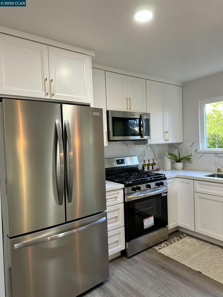 PINOLE VALLEY - Residential