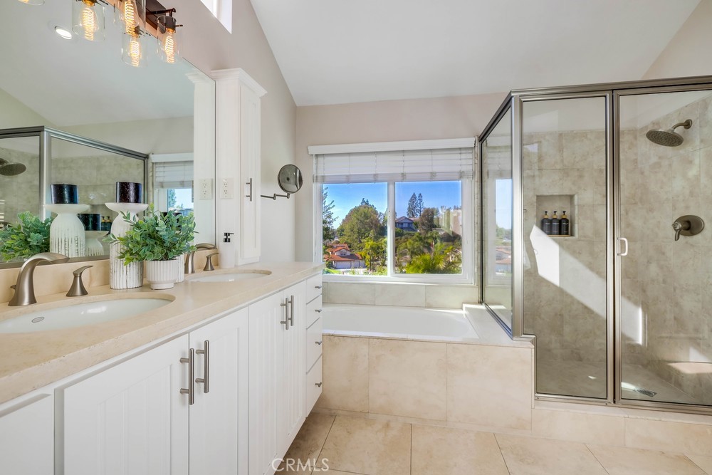 Mariposa (MAR) - Residential