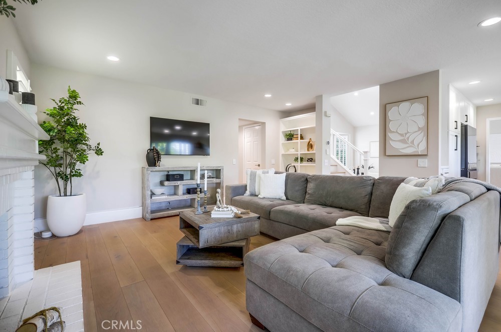 Mariposa (MAR) - Residential