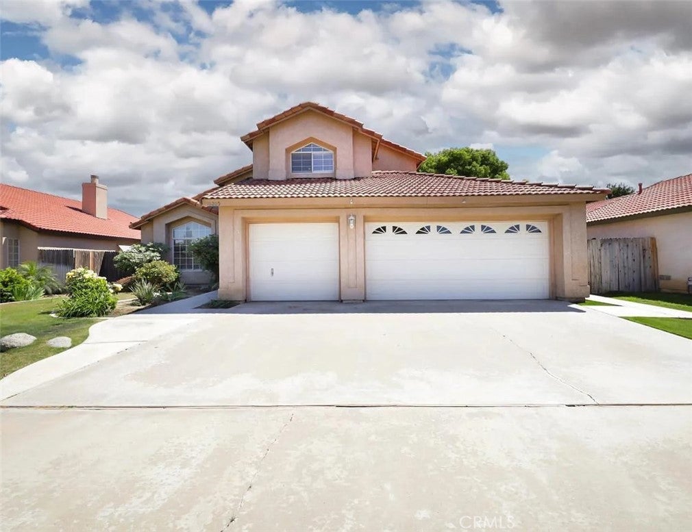 10205 Single Oak Drive