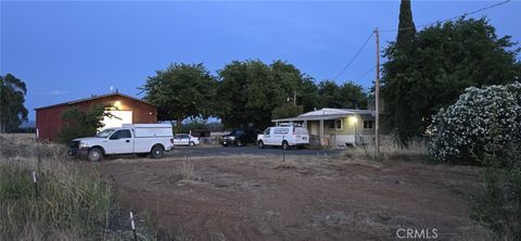 Photo of 547 Lone Tree Road, Oroville, CA 95965 (MLS # MC25250542) Photo of 547 Lone Tree Road, Oroville, CA 95965 (MLS # MC25250542)