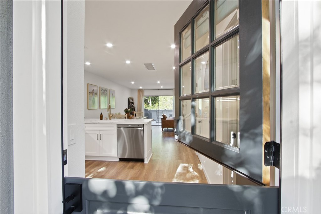 307 N Singingwood 22