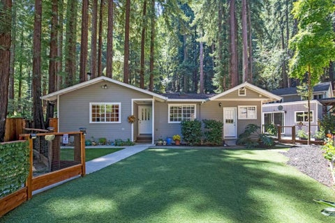 Photo of 17515 Comanche Trail, Los Gatos, CA 95033 (MLS # ML82056717)