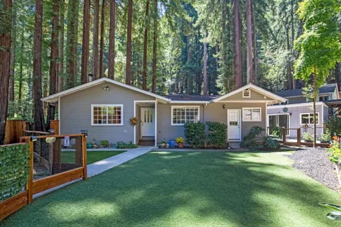 17515 Comanche Trail, Los Gatos, CA 95033 - MLS#: ML82056717