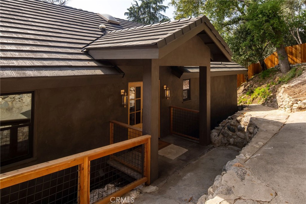 Properties 1 521 Fremont Drive