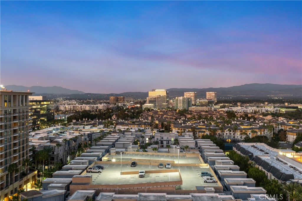 The Plaza (5000 and 8000) (PLZA) - Residential