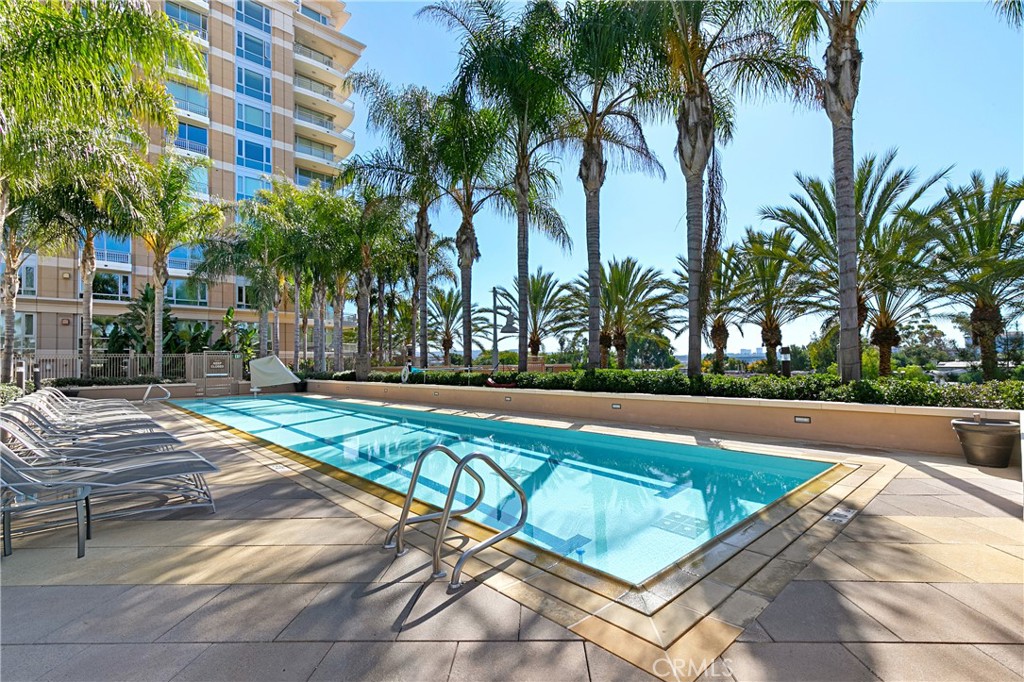 The Plaza (5000 and 8000) (PLZA) - Residential