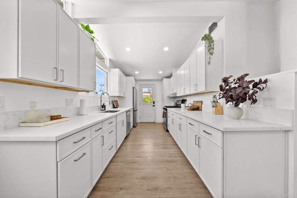 12540 Taunt Place
