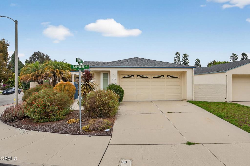 Stonehedge 6 - 3886 - Residential