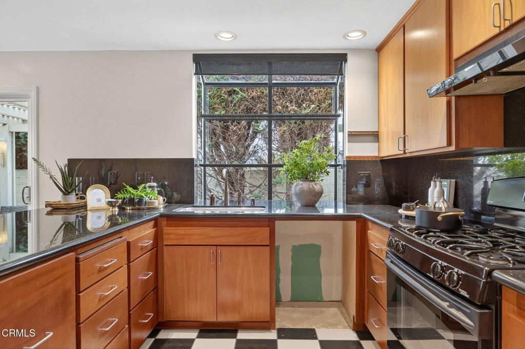 Stonehedge 6 - 3886 - Residential