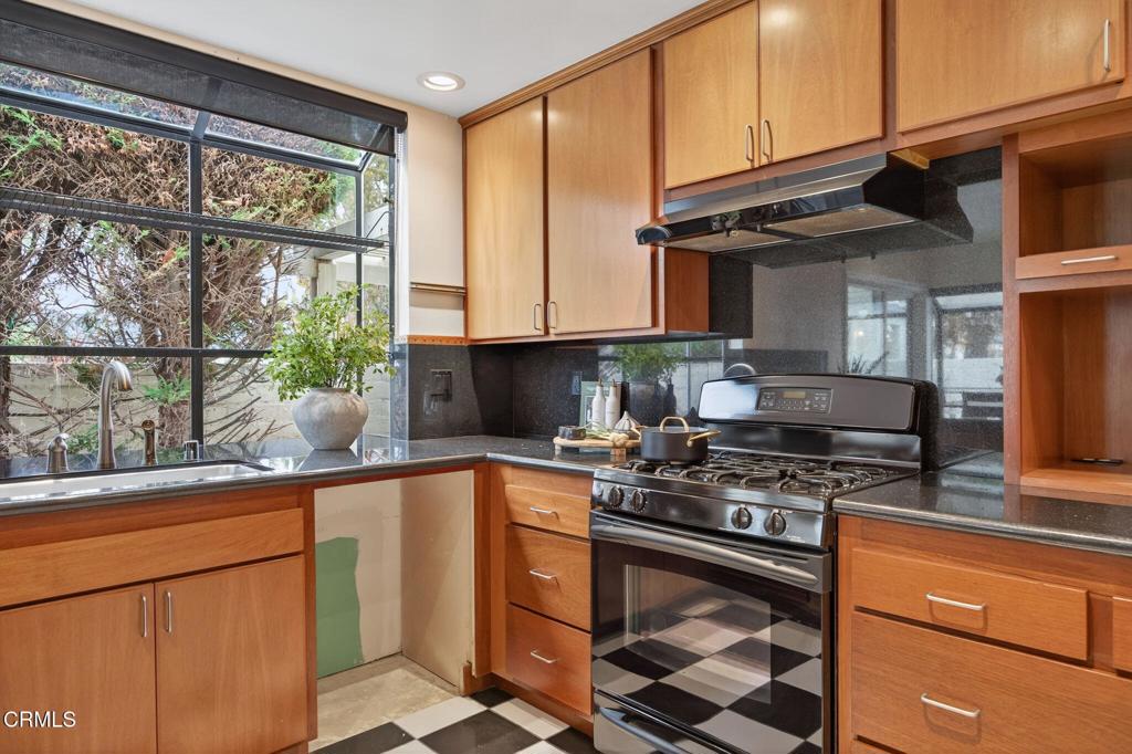 Stonehedge 6 - 3886 - Residential