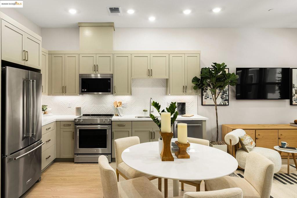 Not Listed - Residential
