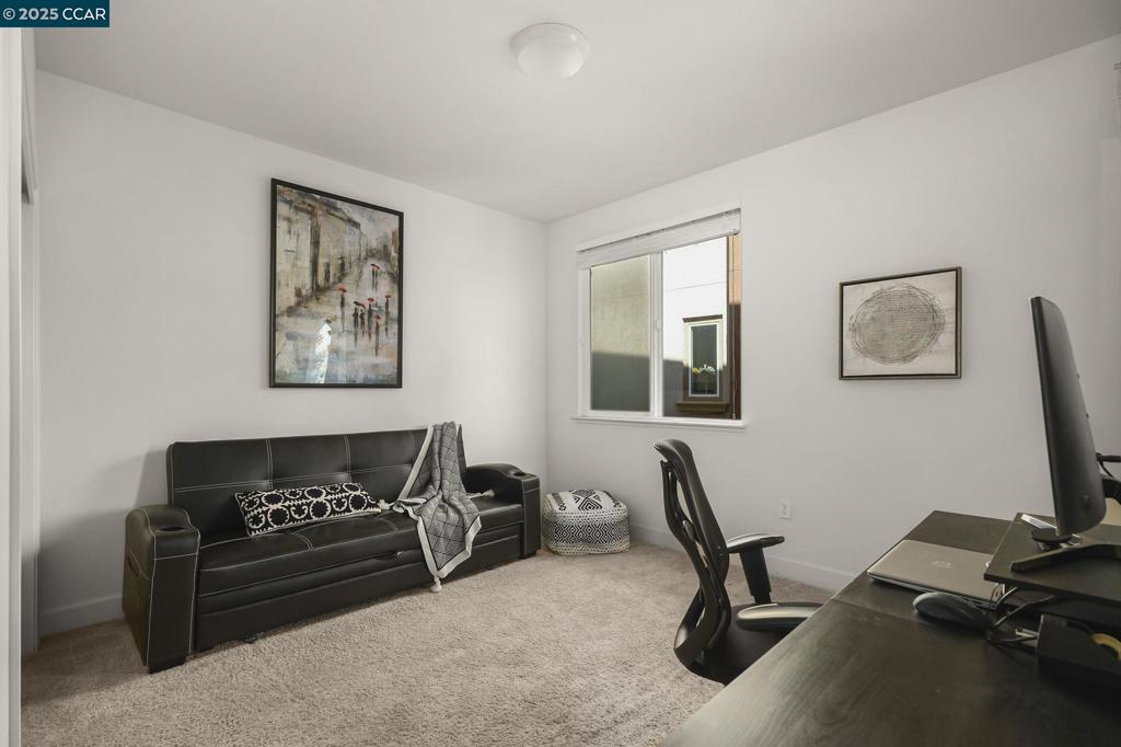 NEWARK - Residential