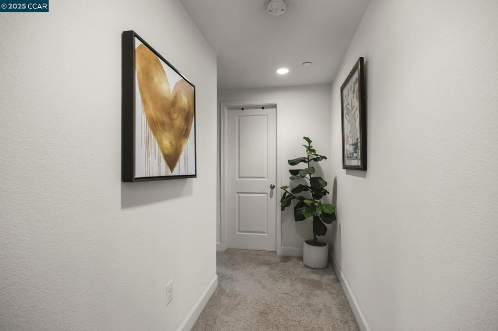 NEWARK - Residential