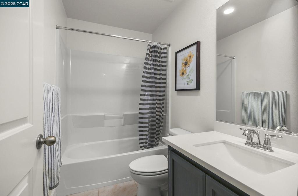 NEWARK - Residential