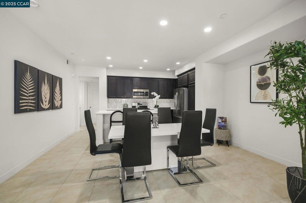 NEWARK - Residential