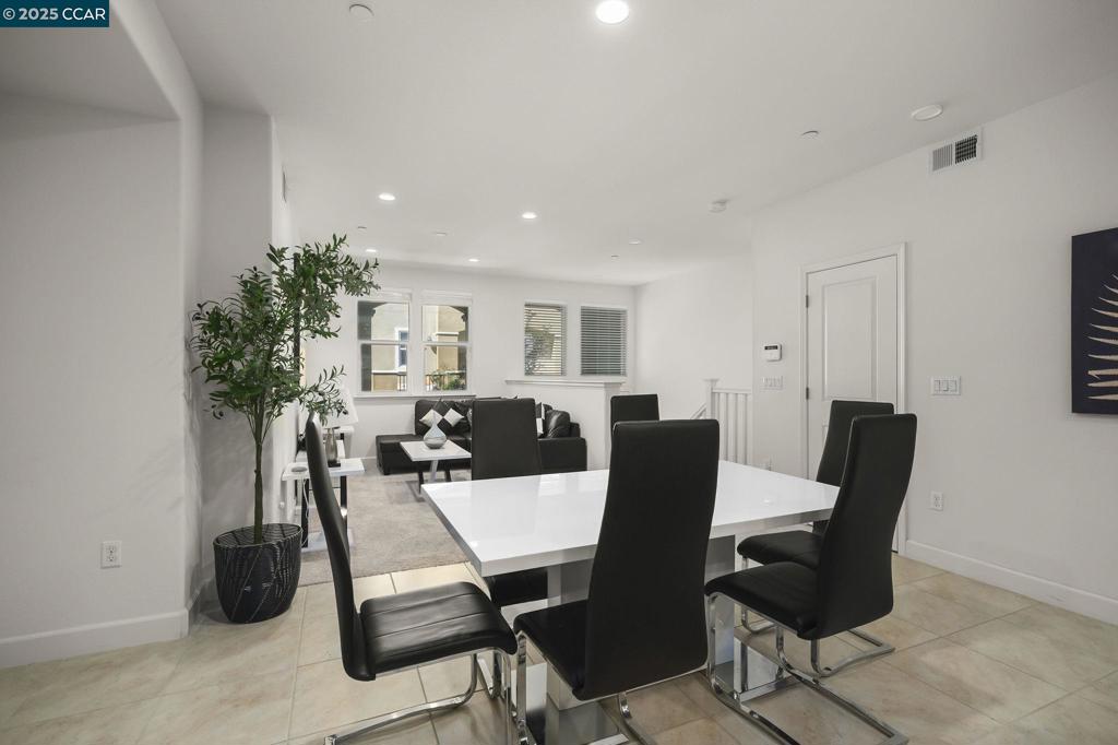 NEWARK - Residential