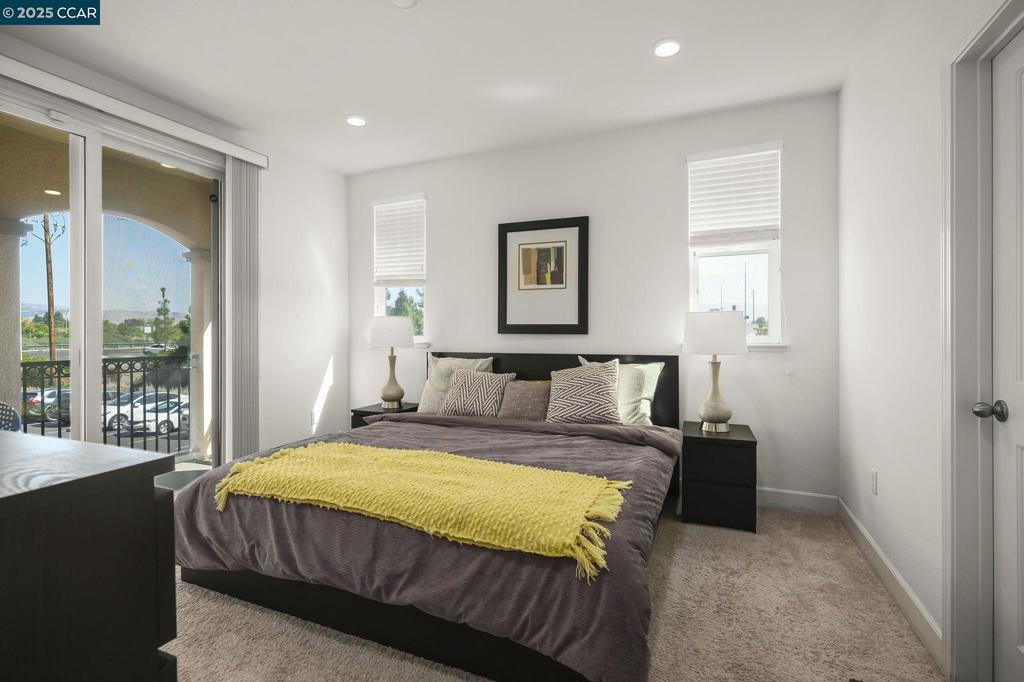 NEWARK - Residential