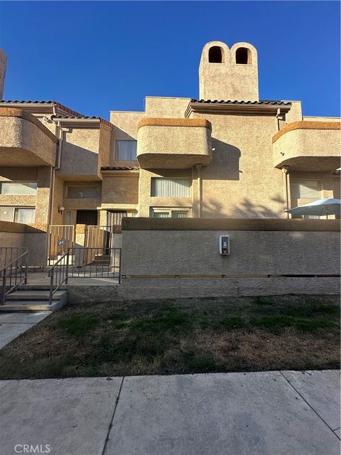 Photo of 2030 S Bon View Ave #G, Ontario, CA 91761 (MLS # PW26028930)