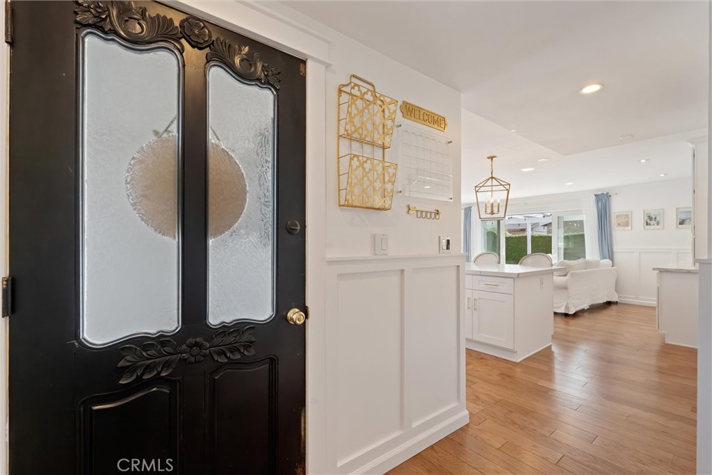 5492 Carousel Circle