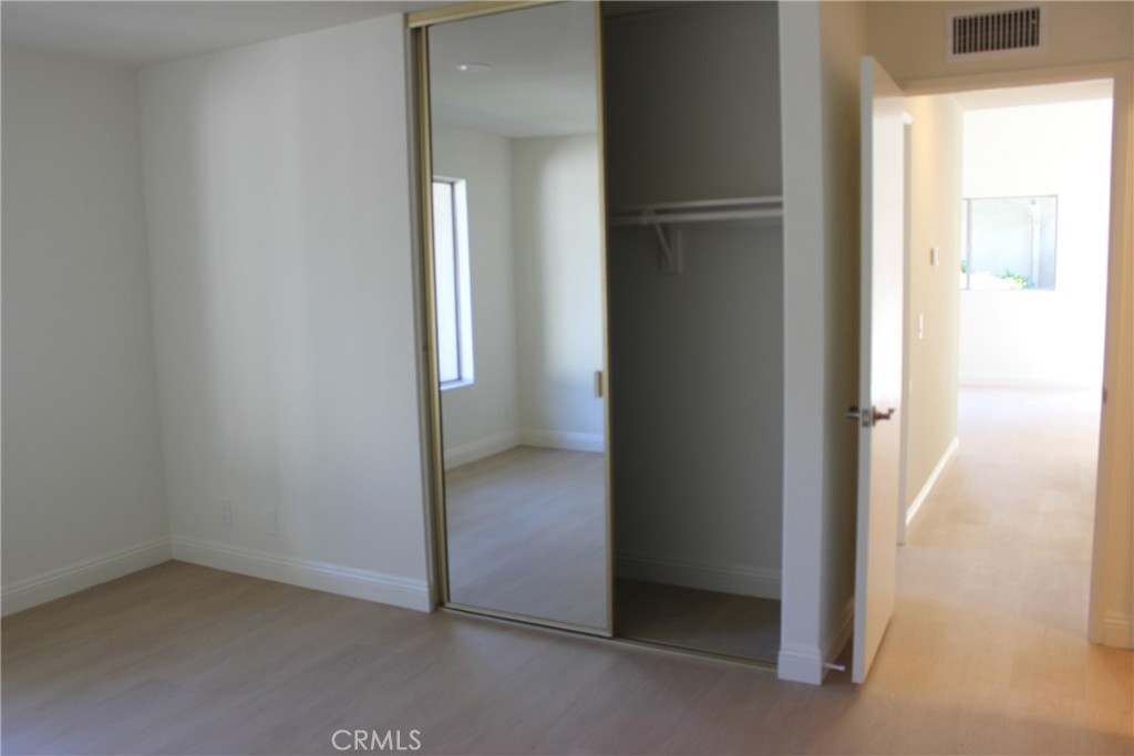 Casa De Laguna (CL) - Residential