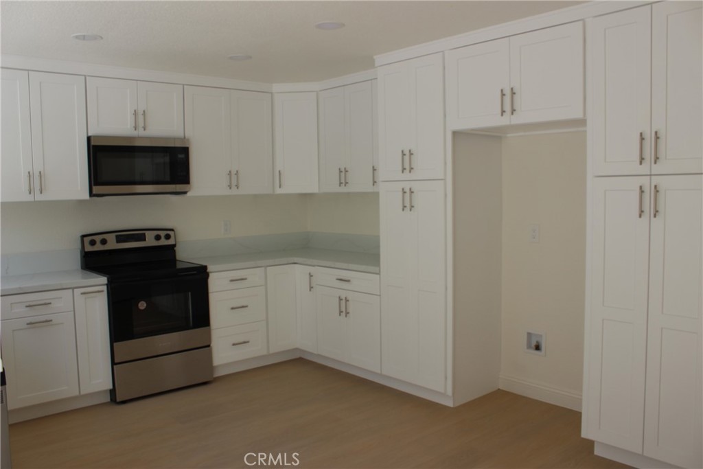 Casa De Laguna (CL) - Residential