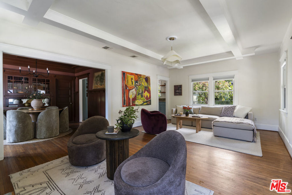 1439 Oak Grove Drive