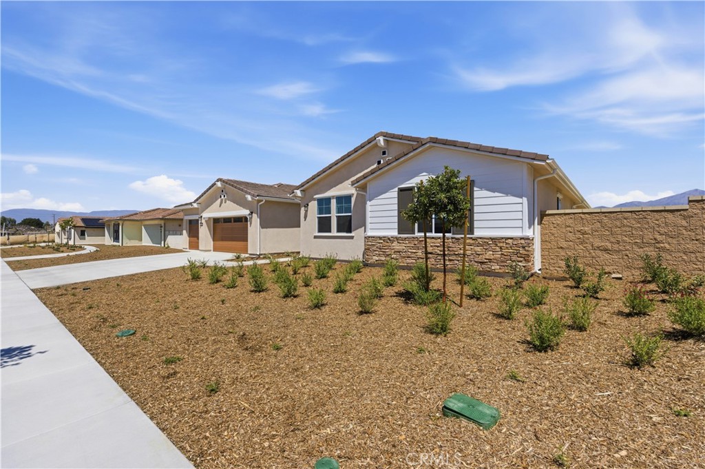 11647 Saddleback Drive