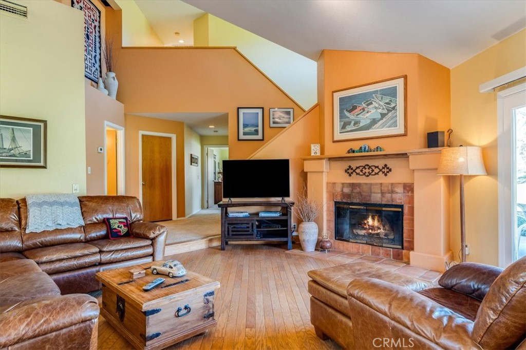 5619 Tamarisk Way