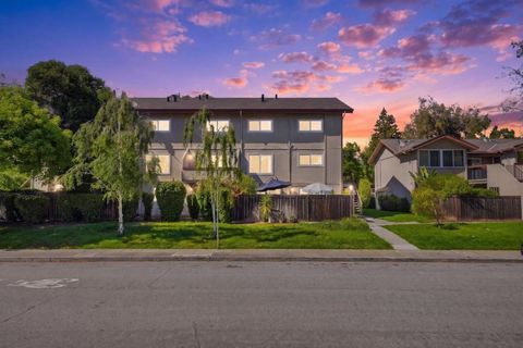 Photo of 701 N Rengstorff Avenue #6, Mountain View, CA 94043 (MLS # ML82047424)