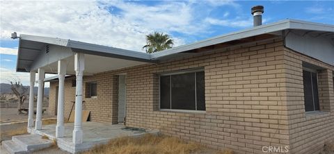 Photo of 333 Victory Dr, Needles, CA 92363 (MLS # IG25262356)