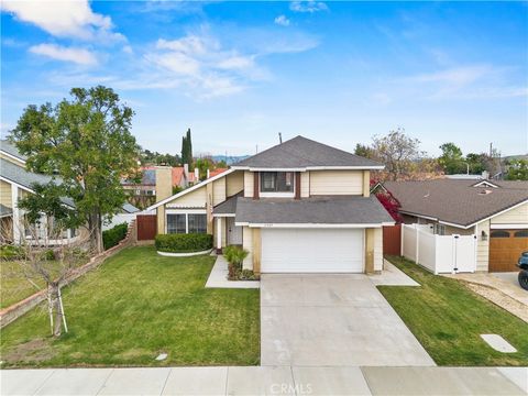 Photo of 27643 Quincy, Castaic, CA 91384 (MLS # SR26032322)