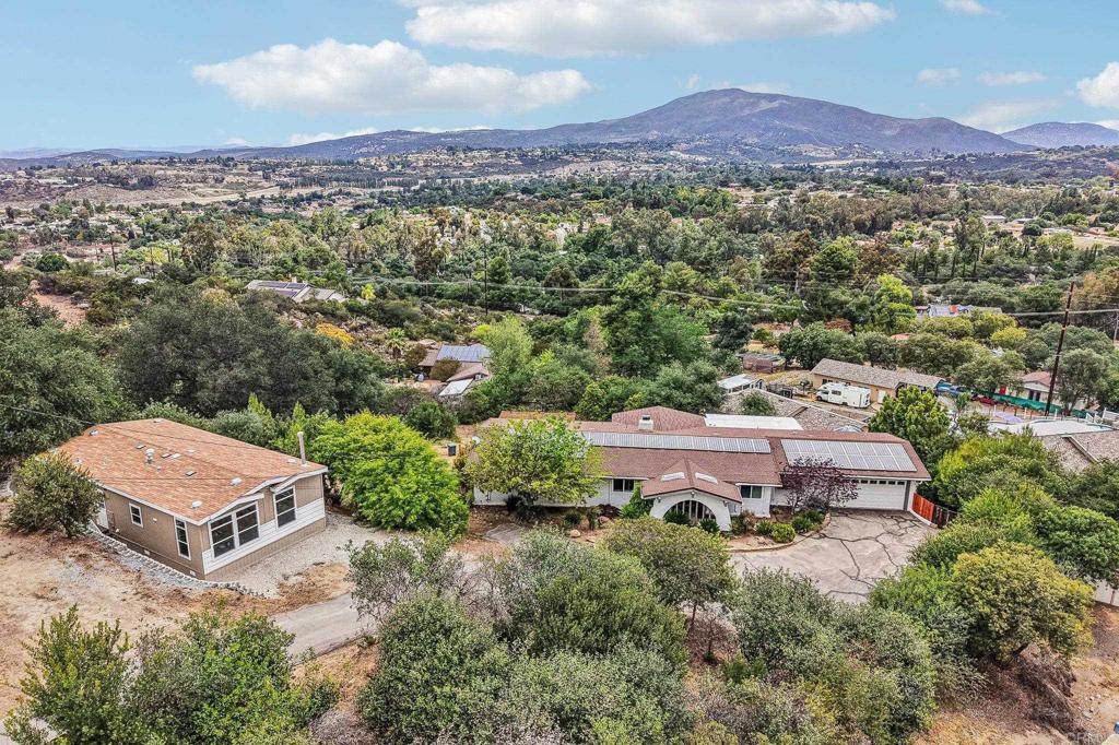 1052 Ranchito Vista