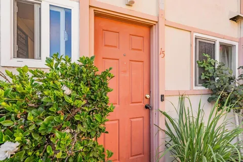 27505 Tampa Ave Unit 15, Hayward, CA 94544 - MLS#: ML82021560