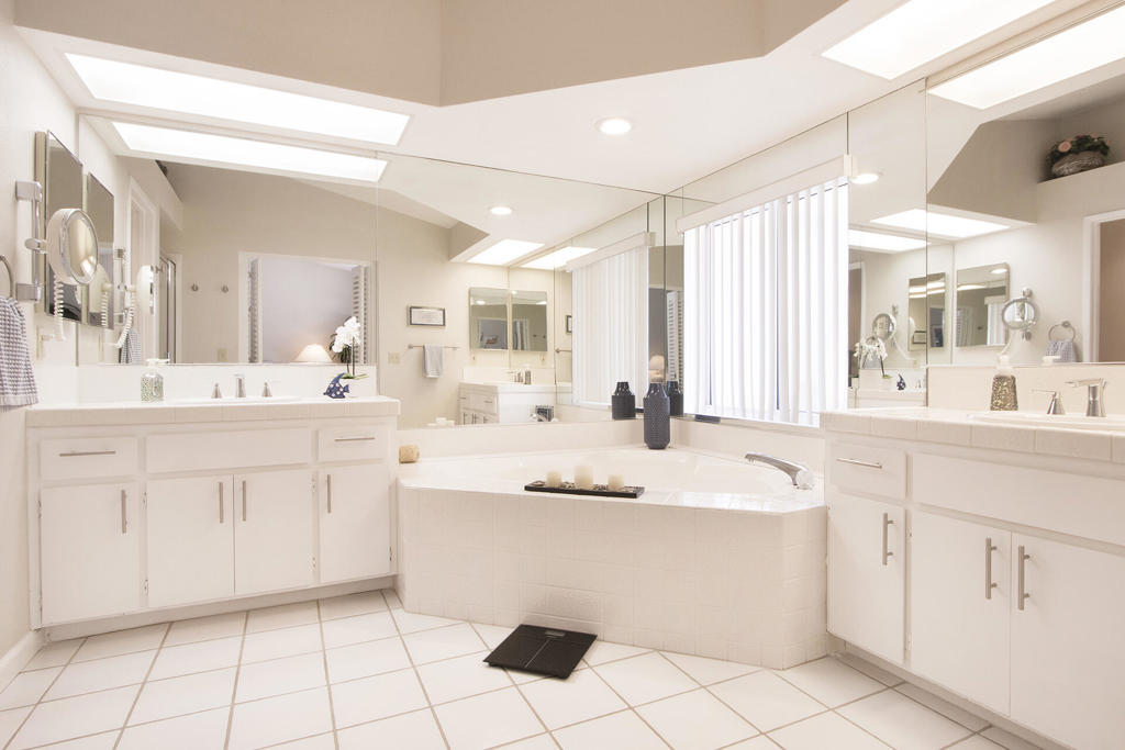 Desert Falls C.C. - Residential
