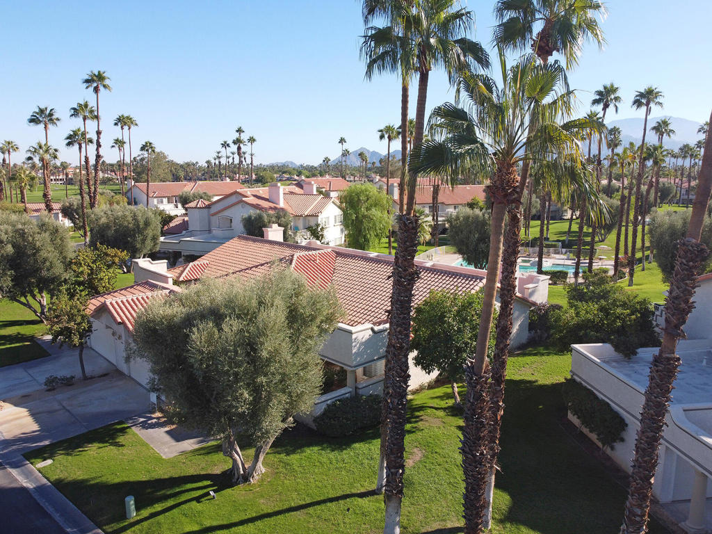 Desert Falls C.C. - Residential
