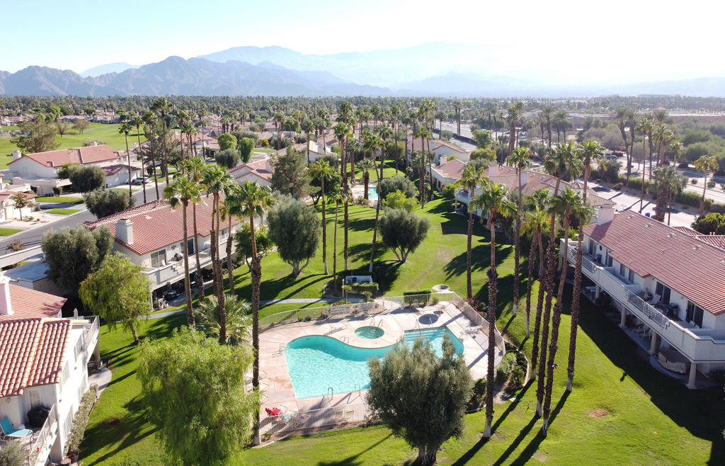 Desert Falls C.C. - Residential