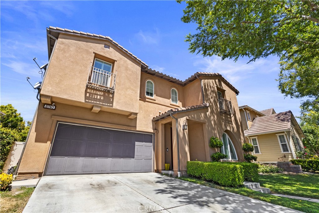 8740 Founders Grove